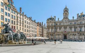 Nice studio in the heart of the Presqu'île in Lyon - Welkeys